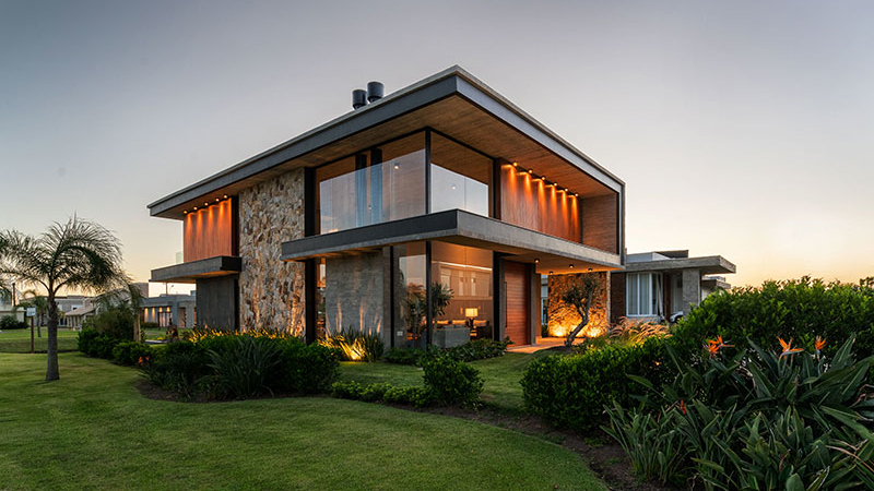 Casa Beira Lago Condomínio Sea Coast